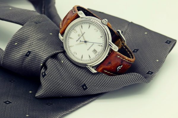 gambar jam tangan